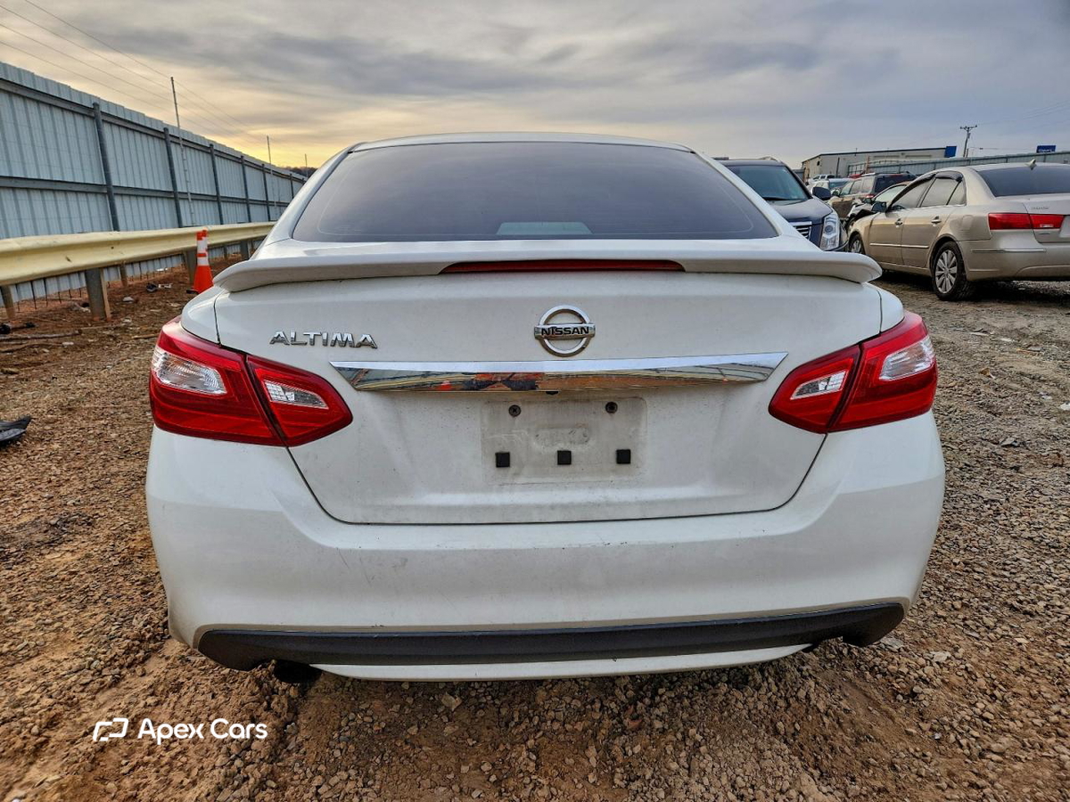 Nissan Altima 2016