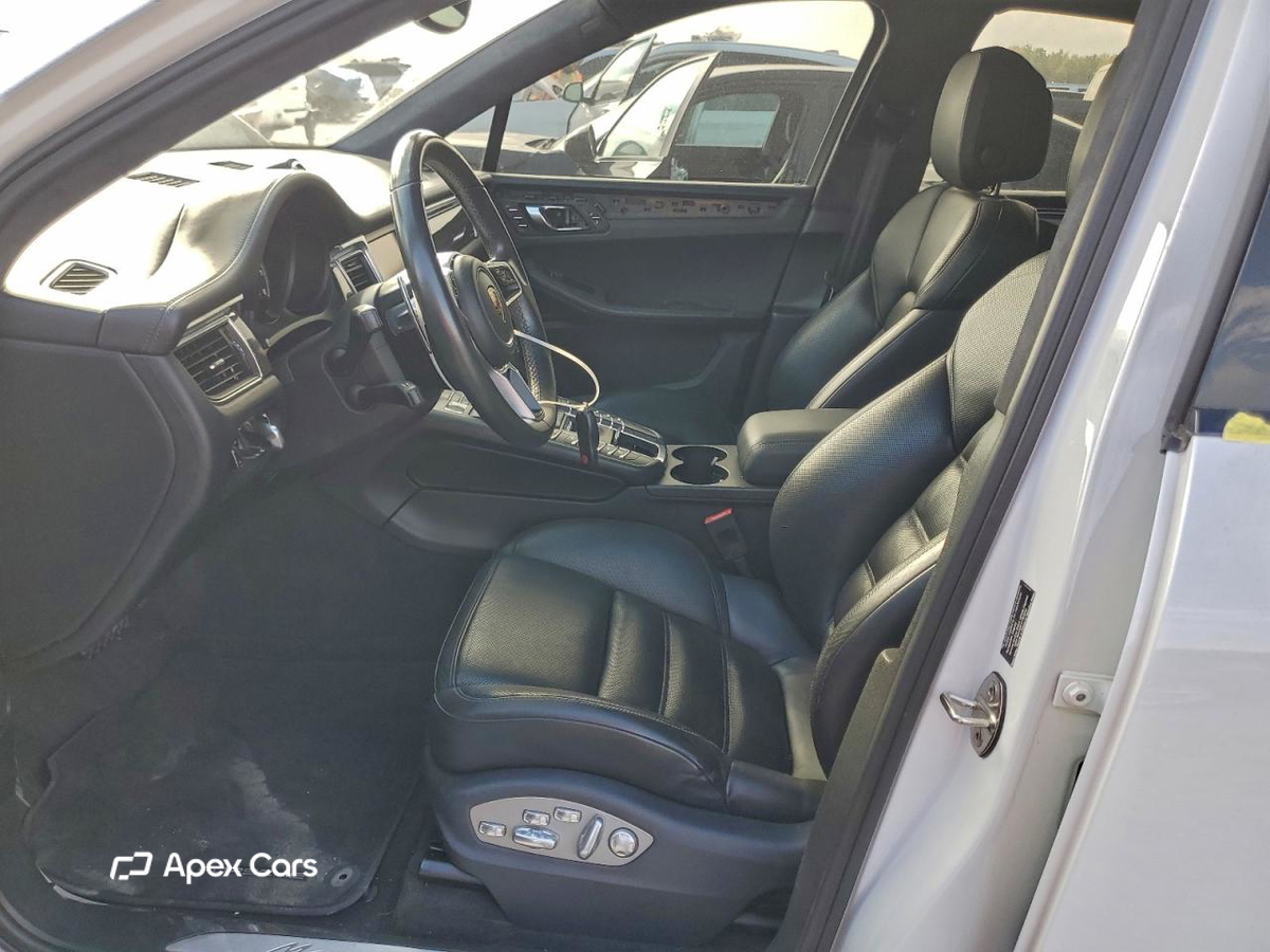 Porsche Macan 2016