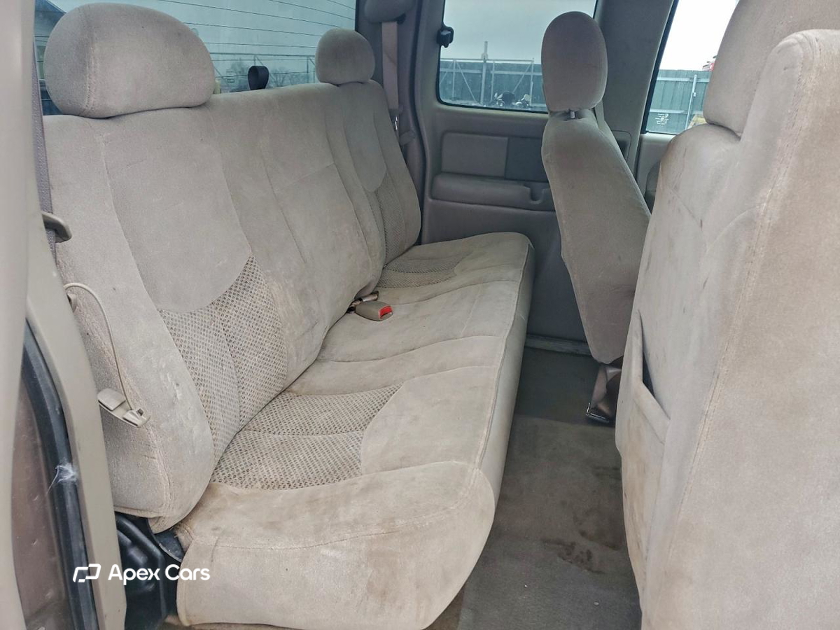 Chevrolet Silverado 2003