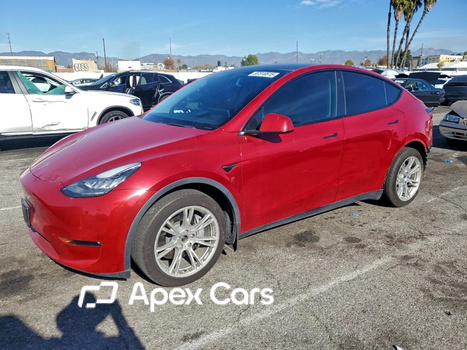 Tesla Model Y 2021 - Image 1 of 15