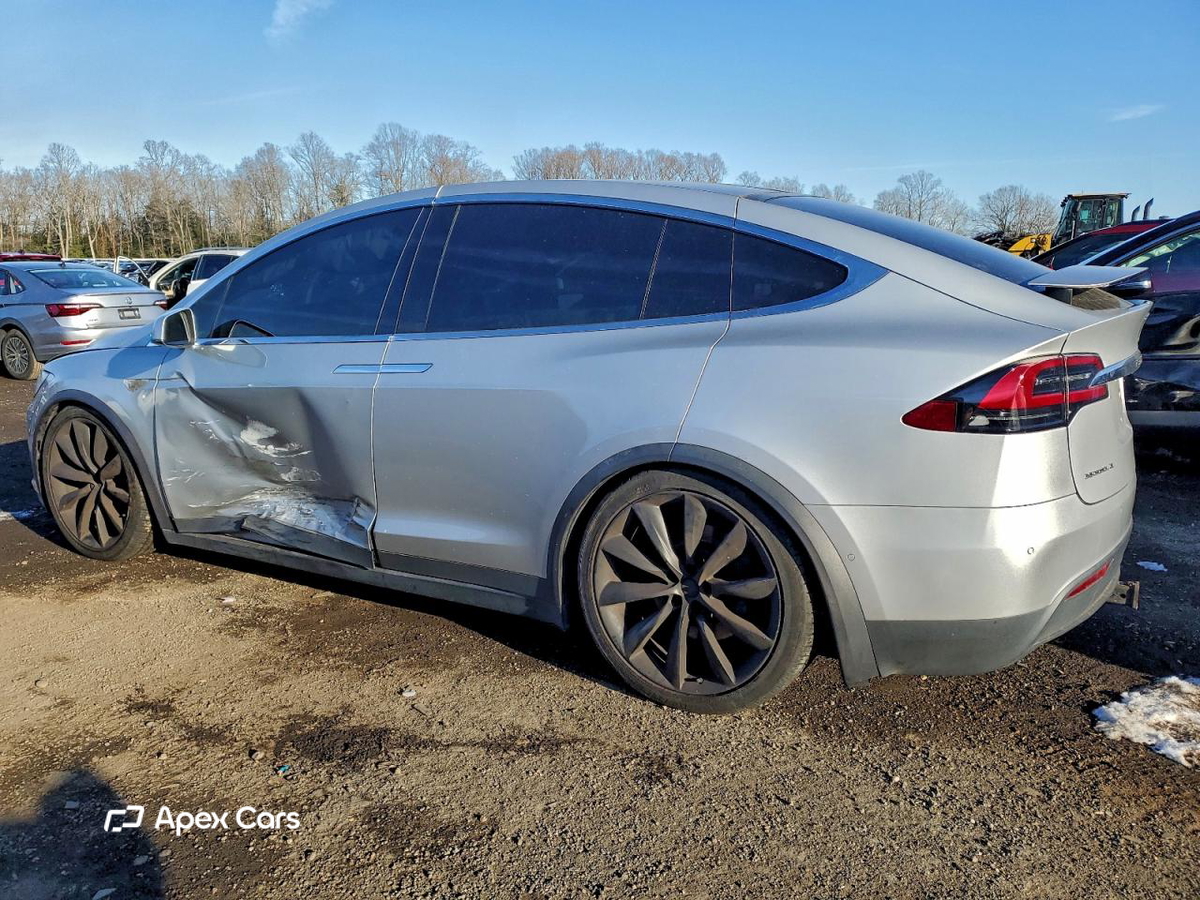 Tesla Model X 2016