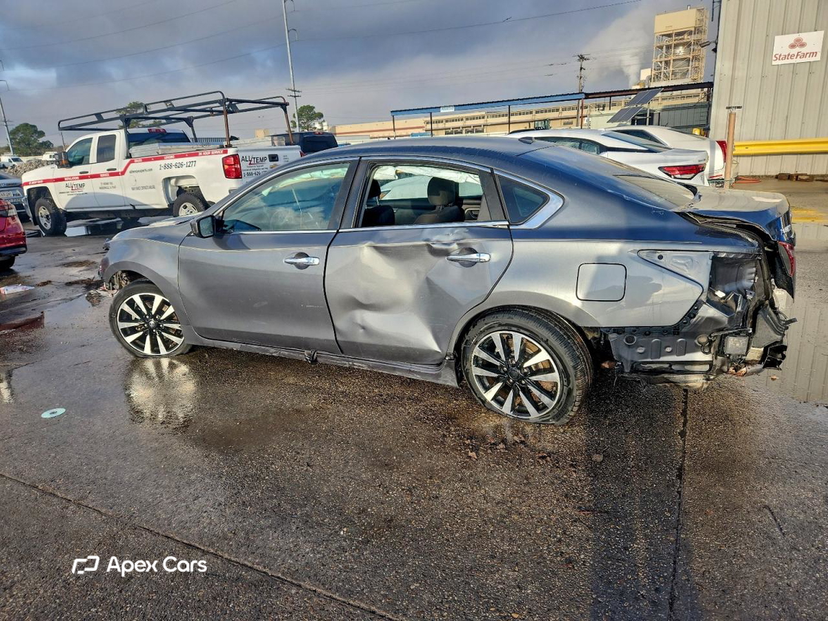 Nissan Altima 2018