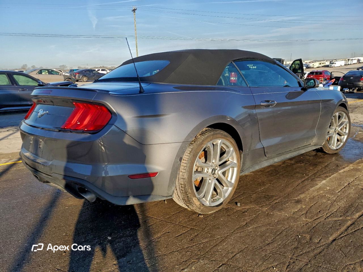 Ford Mustang 2021