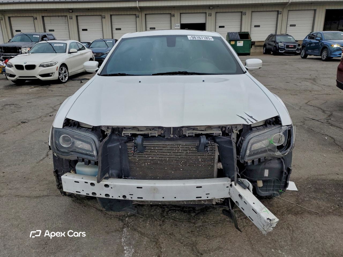 Chrysler 300 2017
