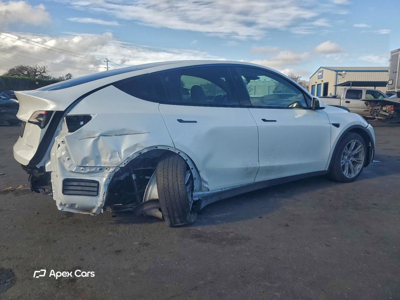 Tesla Model Y 2023