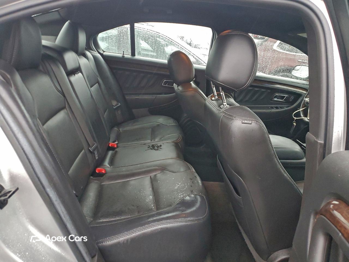 Ford Taurus 2014