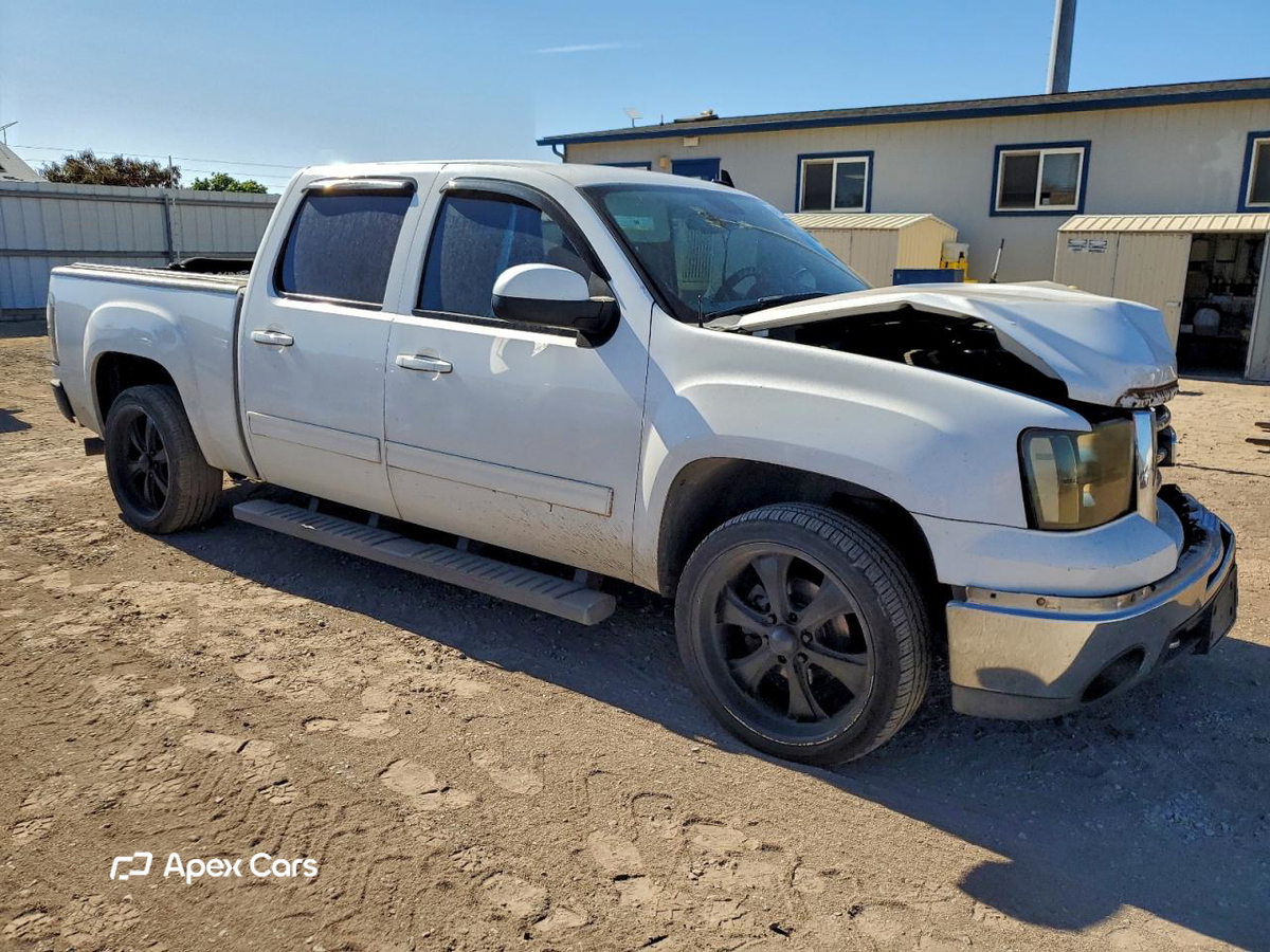 GMC Sierra 2013