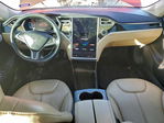 Tesla Model S 2015