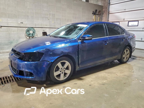 Volkswagen Jetta 2013 - Image 1 of 13