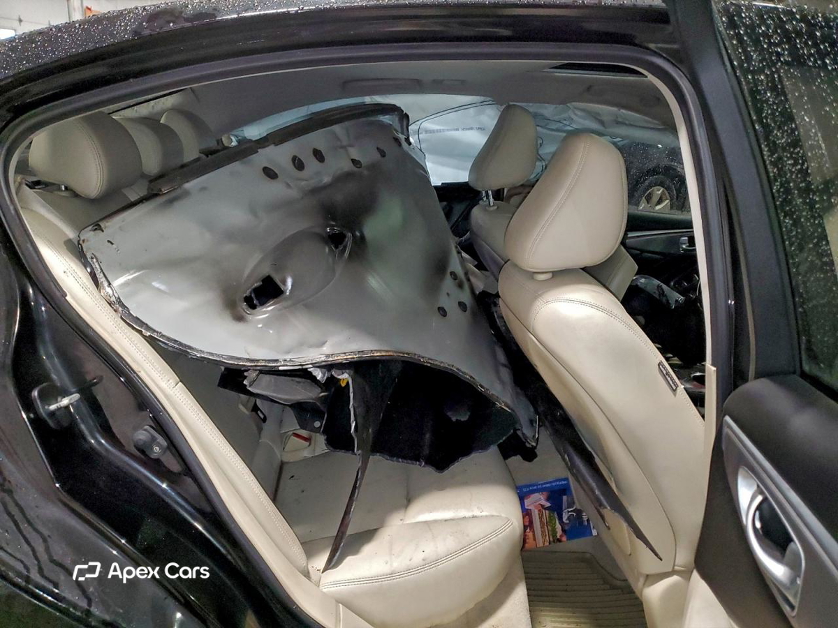 Infiniti Q50 2015