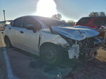 Nissan Versa 2021