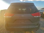 Toyota Sienna 2012