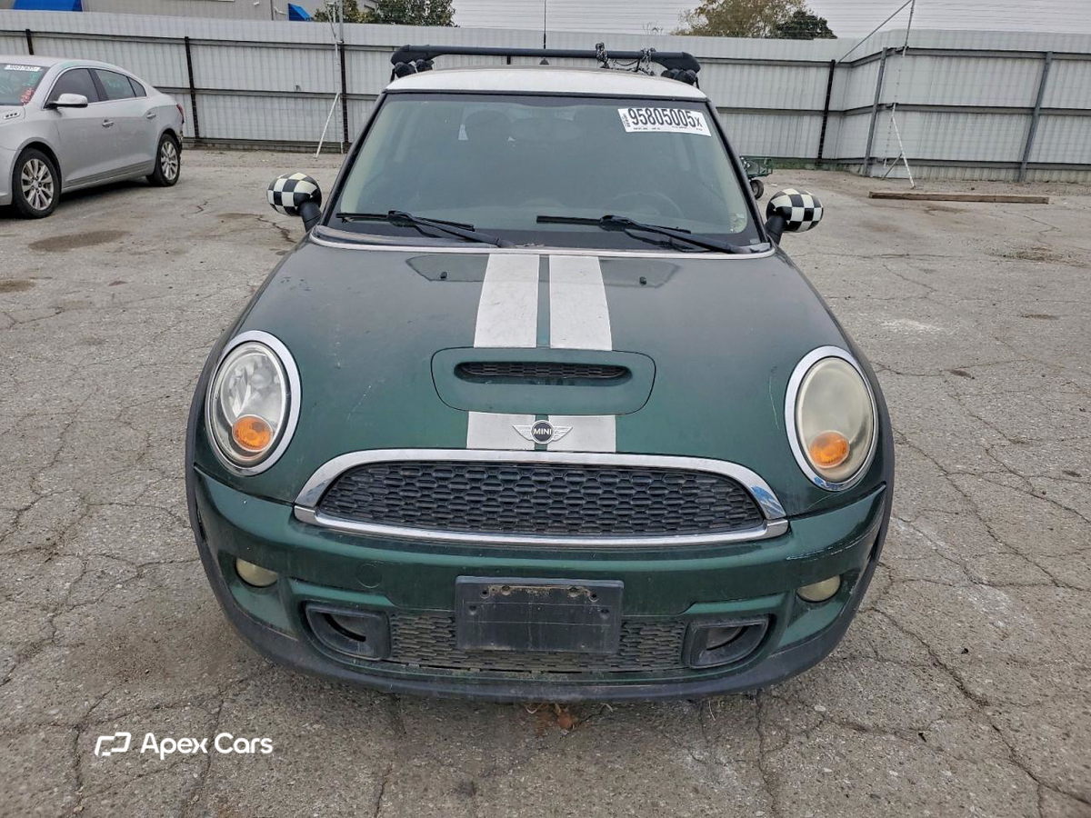 MINI Cooper 2012