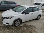 Nissan Versa 2021