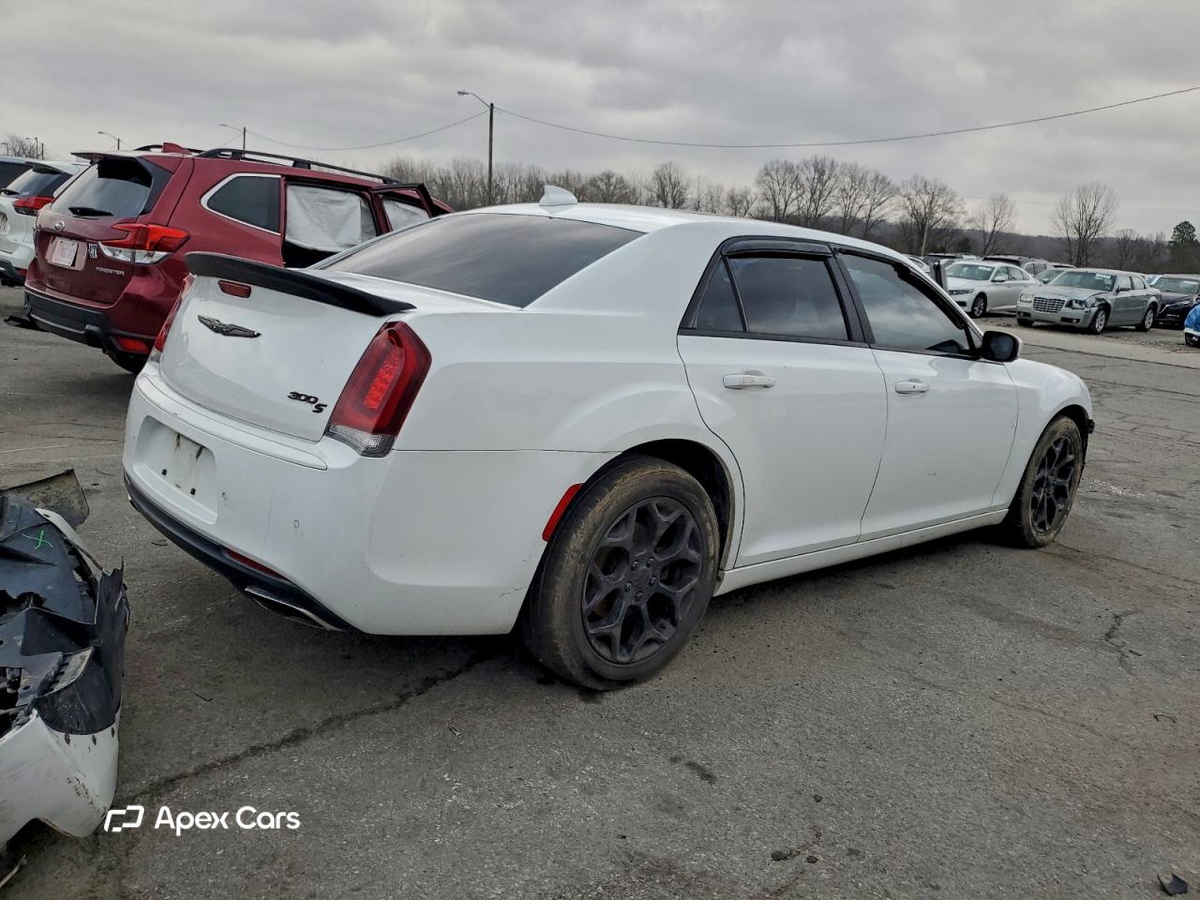 Chrysler 300 2017