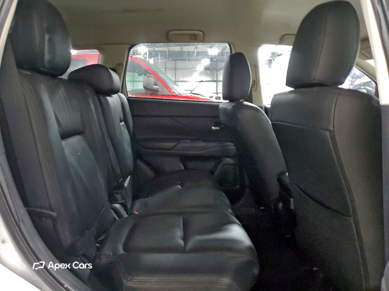 Mitsubishi Outlander 2014