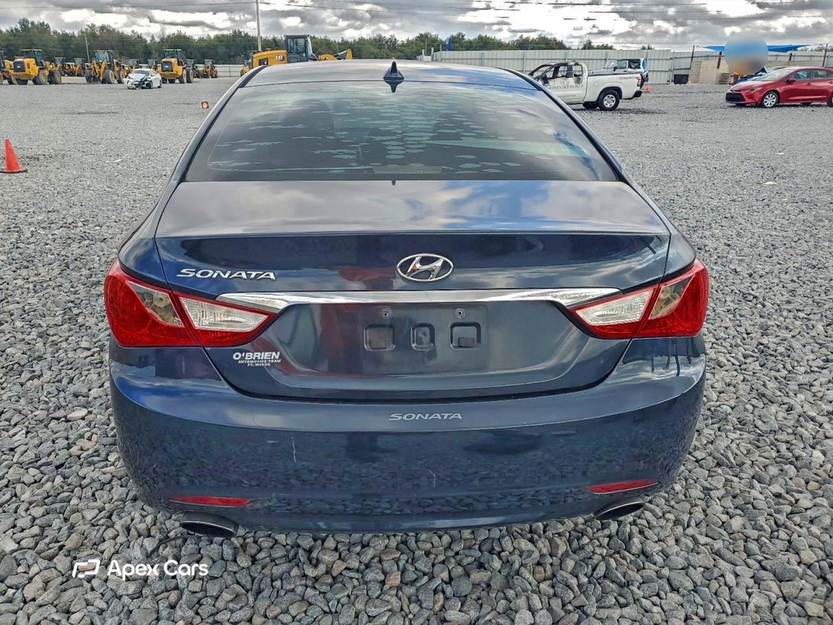 Hyundai Sonata 2013