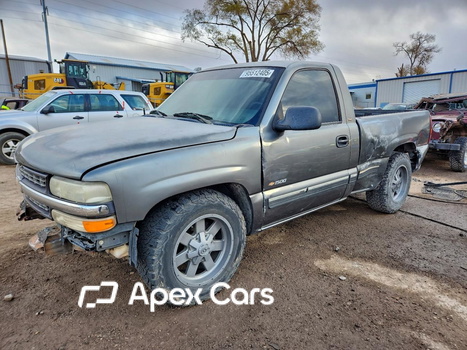 Chevrolet Silverado 2000 - Image 1 of 12