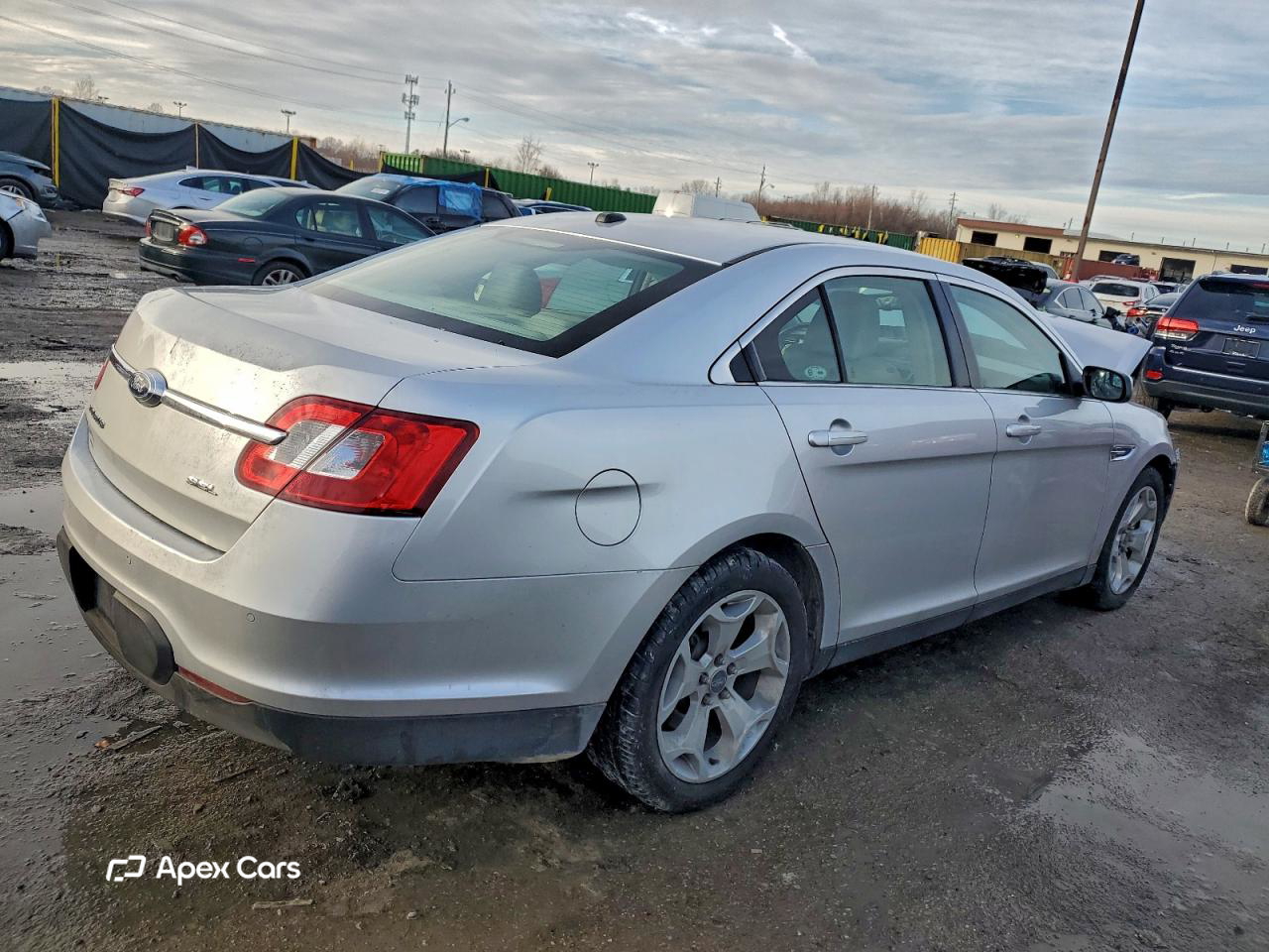 Ford Taurus 2012