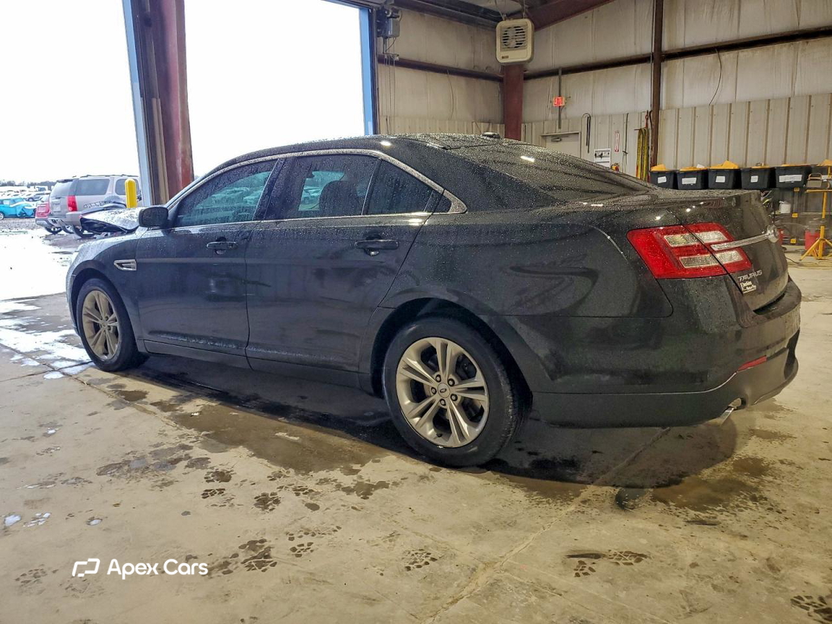 Ford Taurus 2015