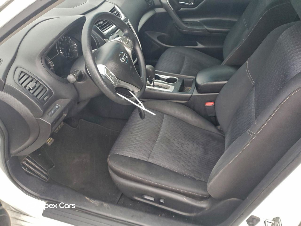Nissan Altima 2016