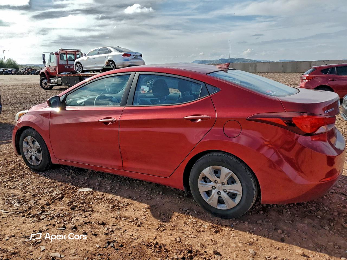 Hyundai Elantra 2016