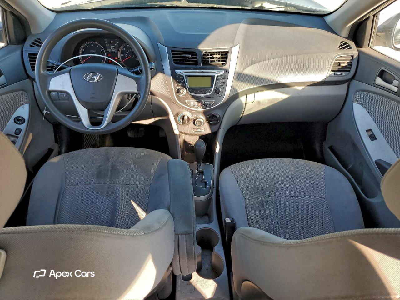 Hyundai Accent 2012