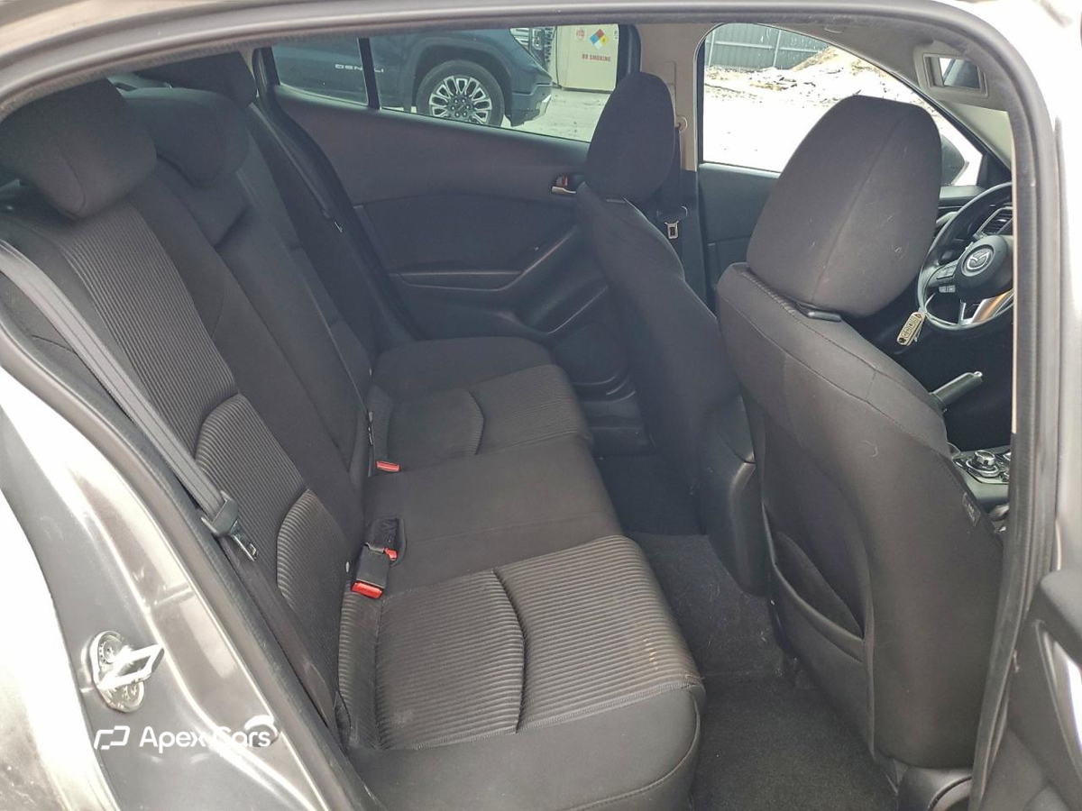 Mazda 3 2016