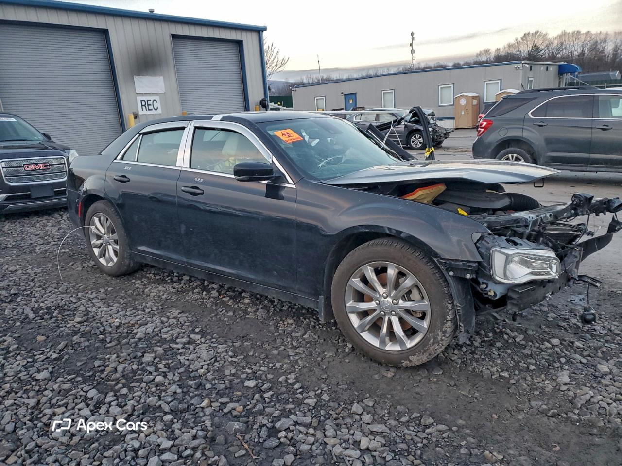 Chrysler 300 2021