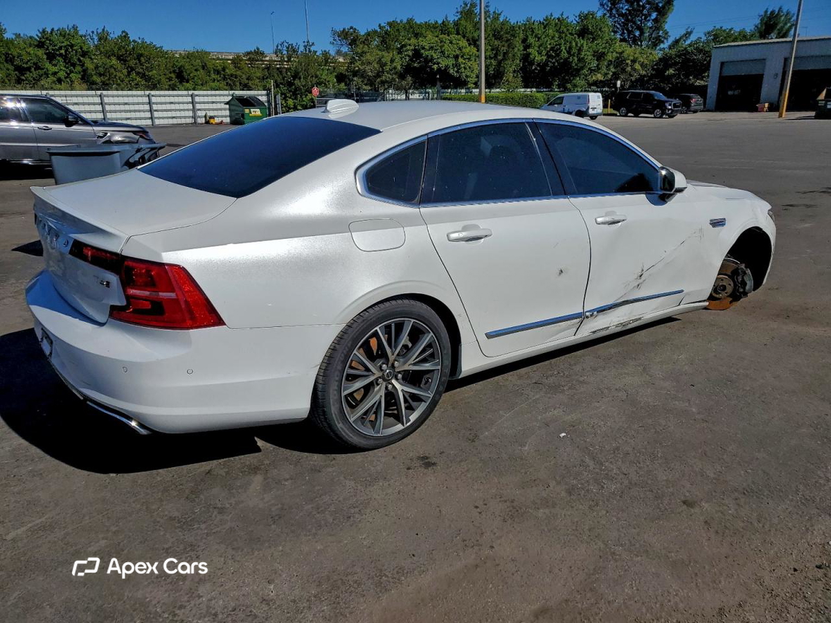 Volvo S90 2017