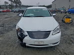 Chrysler 200 2011