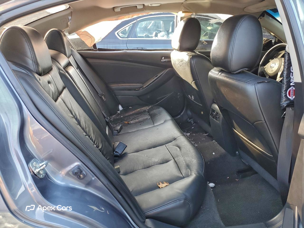 Nissan Altima 2011