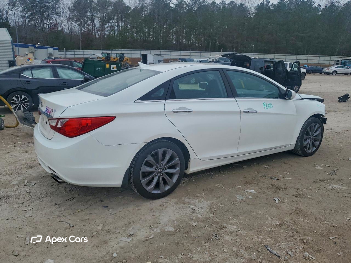 Hyundai Sonata 2011