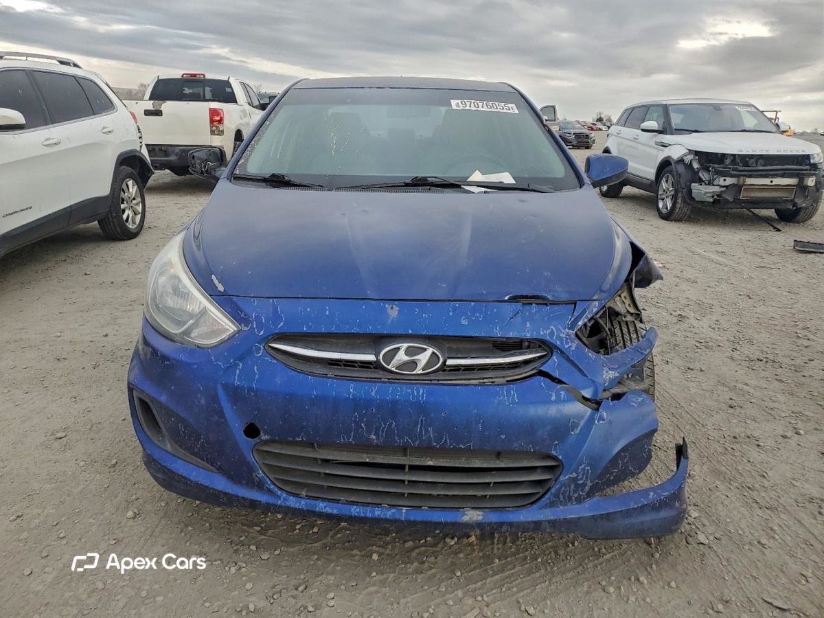 Hyundai Accent 2015