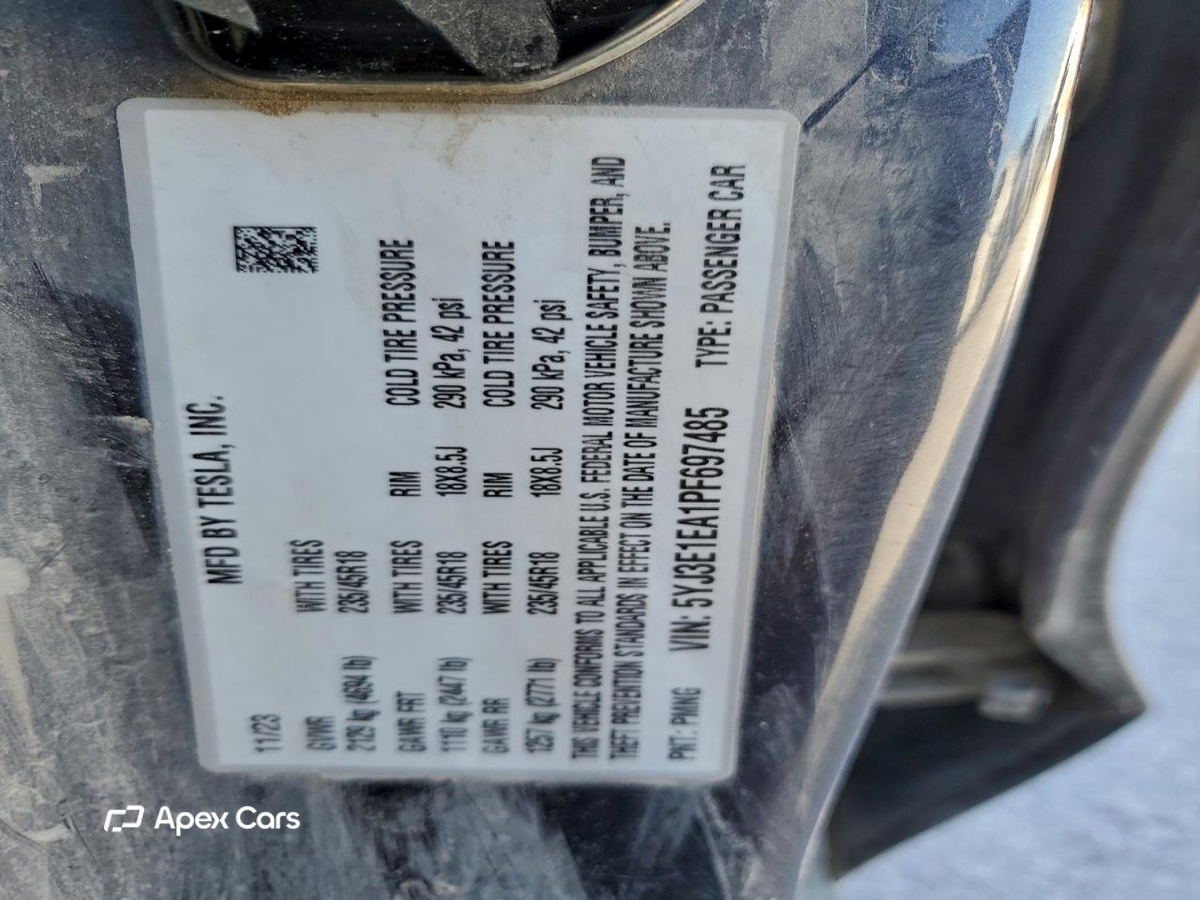 Tesla Model 3 2023