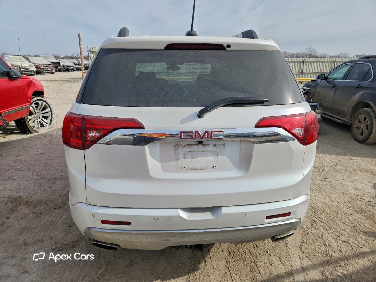 GMC Acadia 2017