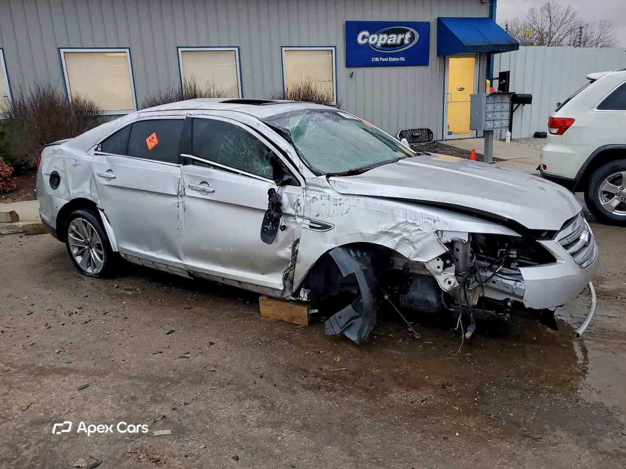 Ford Taurus 2011