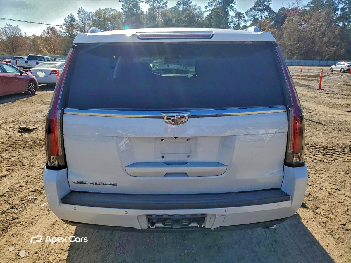 Cadillac Escalade 2016