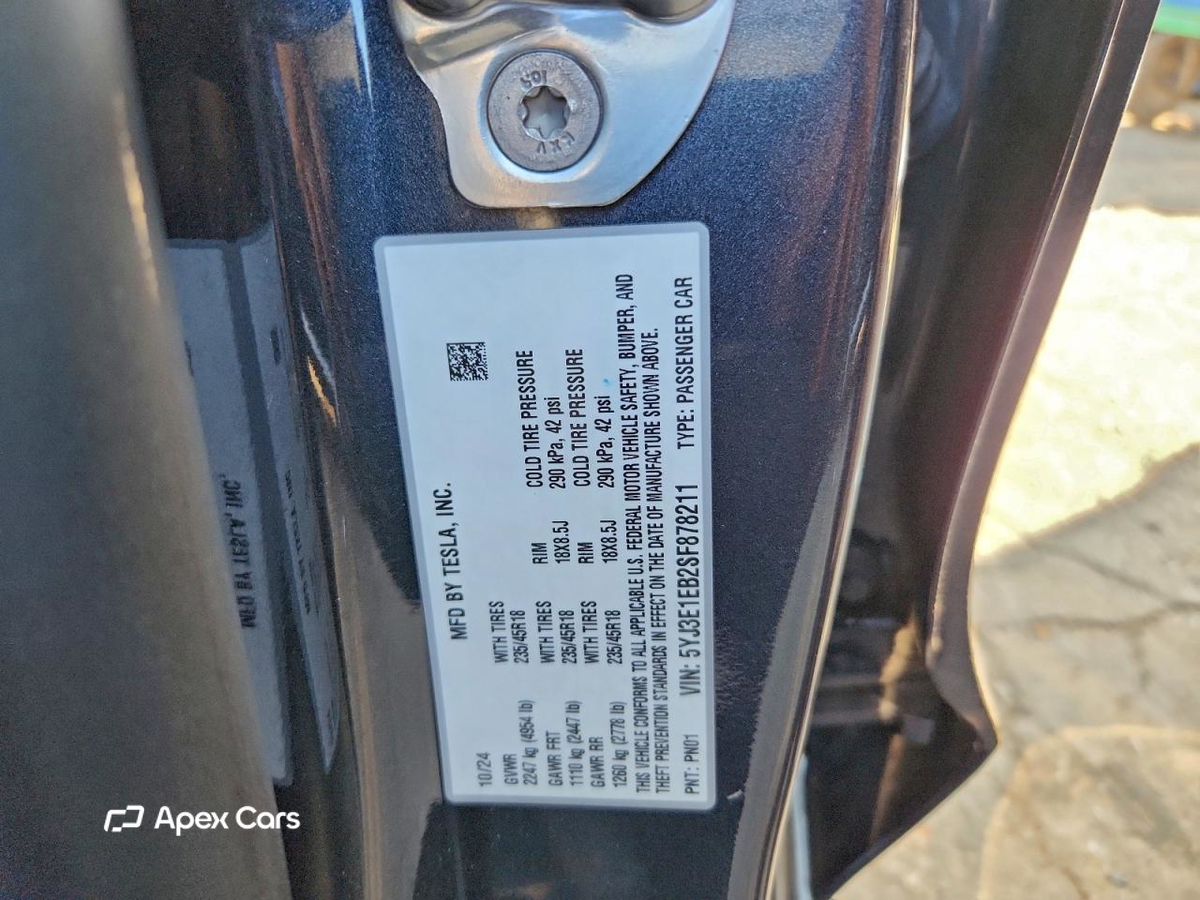 Tesla Model 3 2025