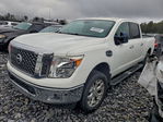 Nissan Titan 2017