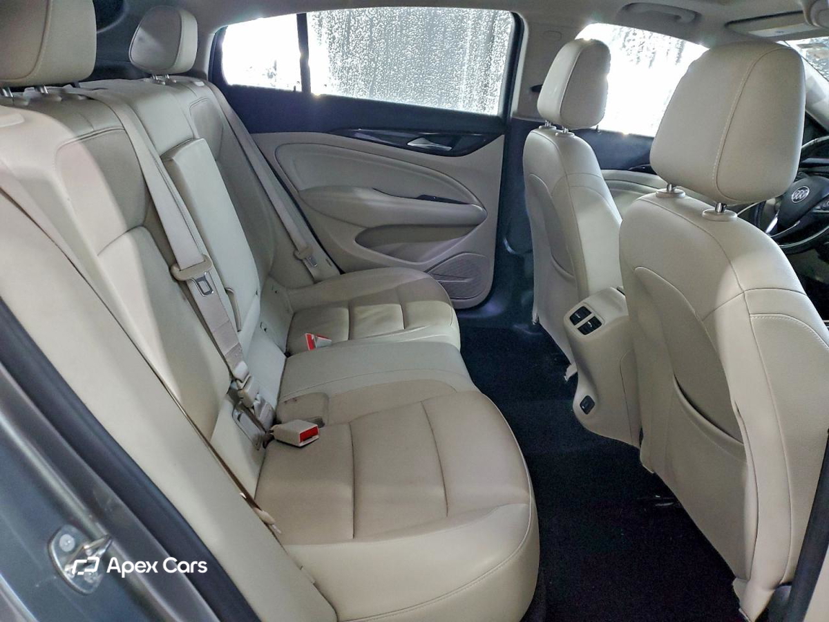 Buick Regal 2019