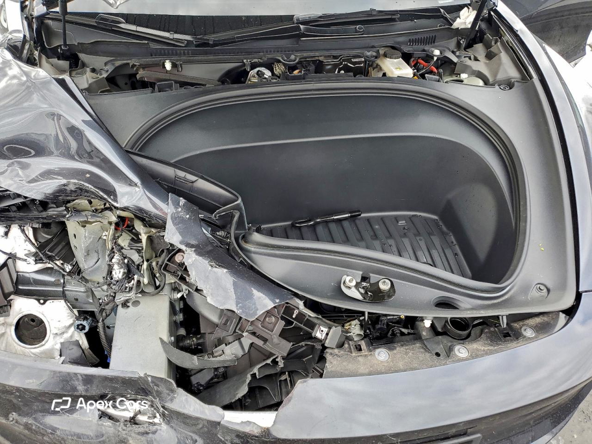 Tesla Model 3 2025