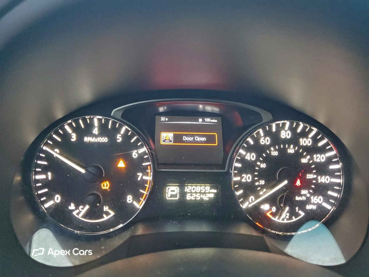 Nissan Altima 2015