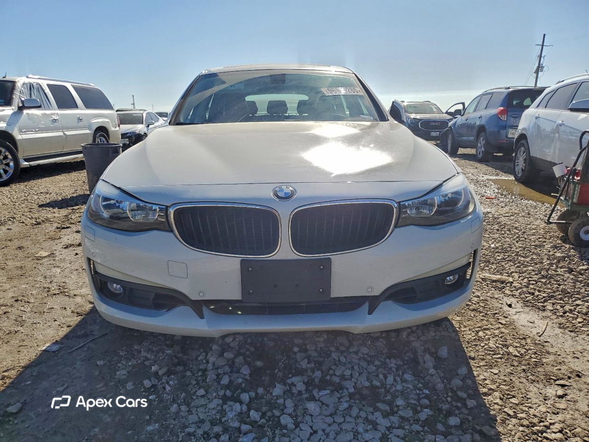 BMW Series 3 2015