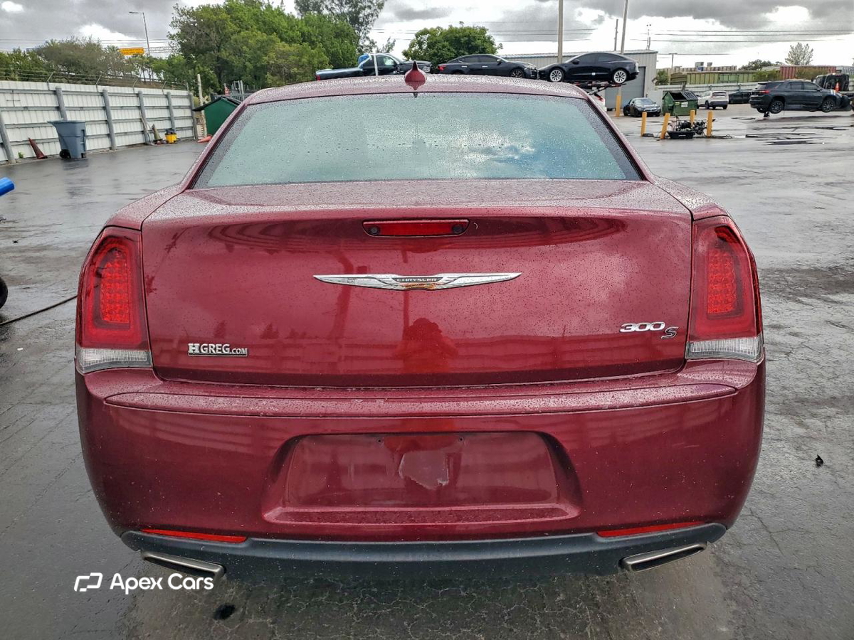 Chrysler 300 2019