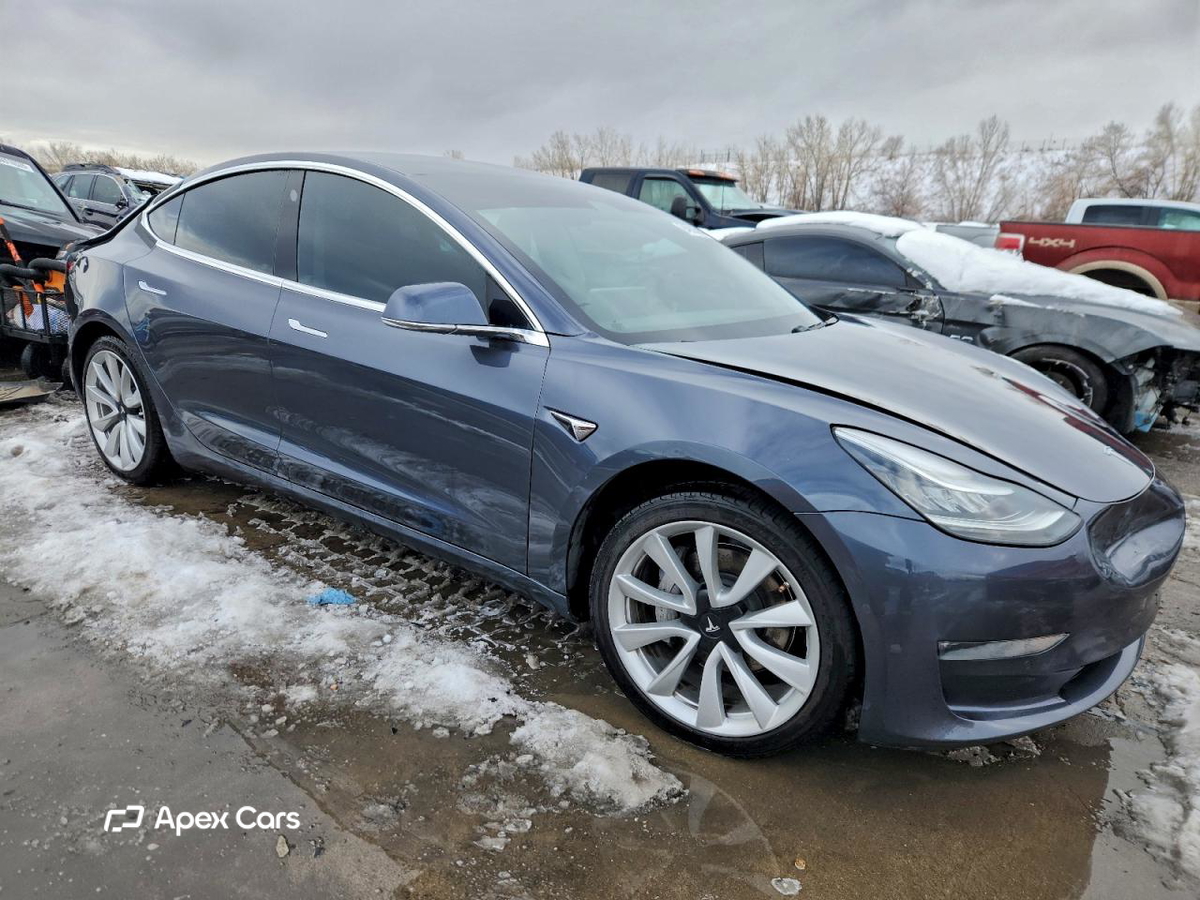 Tesla Model 3 2019