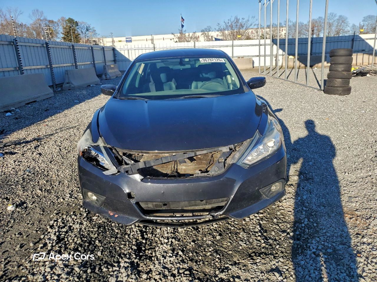 Nissan Altima 2017