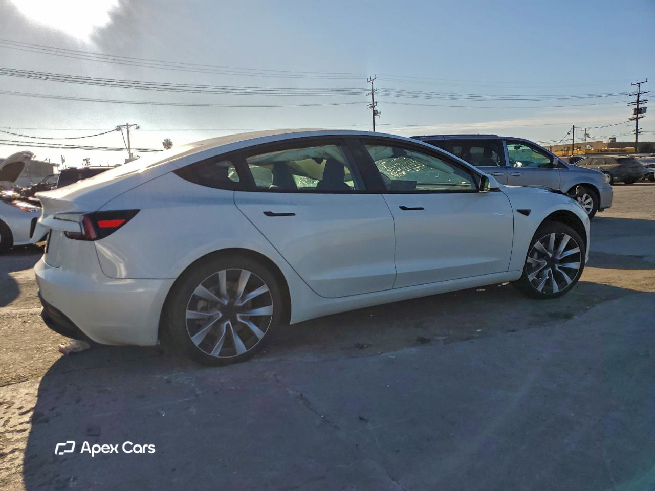 Tesla Model 3 2025