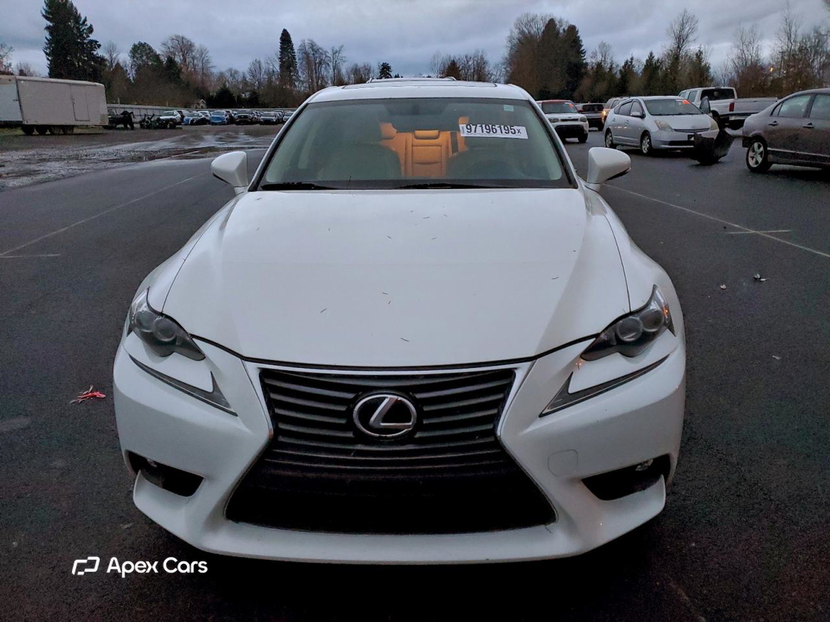 Lexus IS 2015