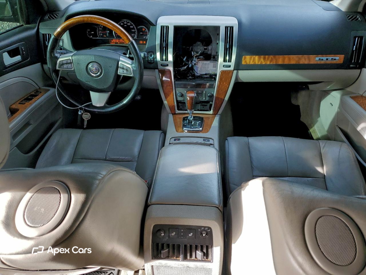 Cadillac STS 2009